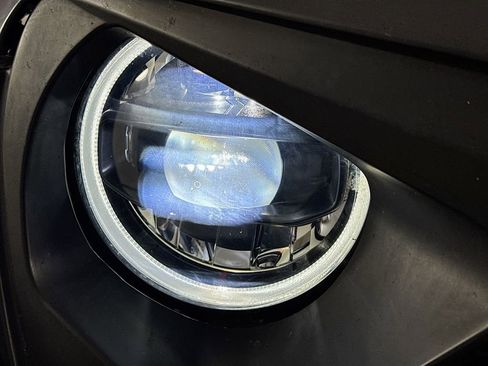 Used 2023 Jeep Wrangler Sahara w/ LED Lighting Group AWD/4WD image 38