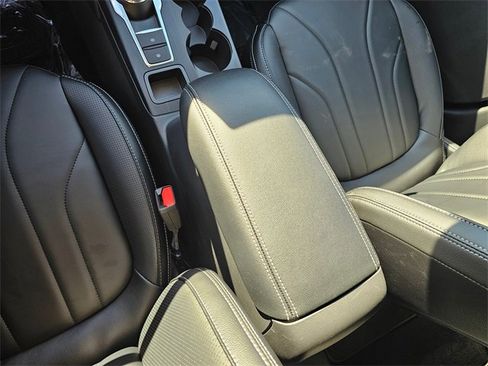 New 2025 Ford Escape SE w/ PHEV Premium Package image 23