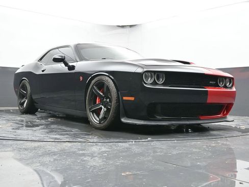 Used 2016 Dodge Challenger SRT Hellcat image 63