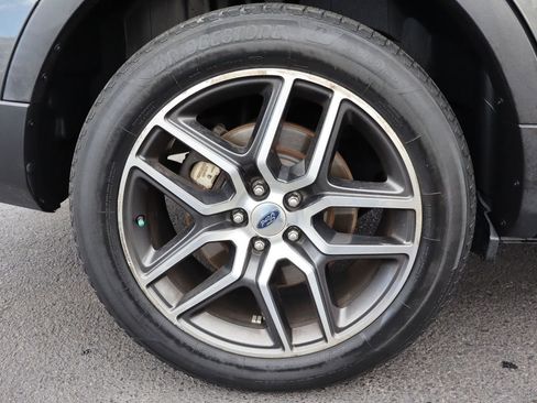 Used 2016 Ford Explorer Sport w/ Equipment Group 401A image 46