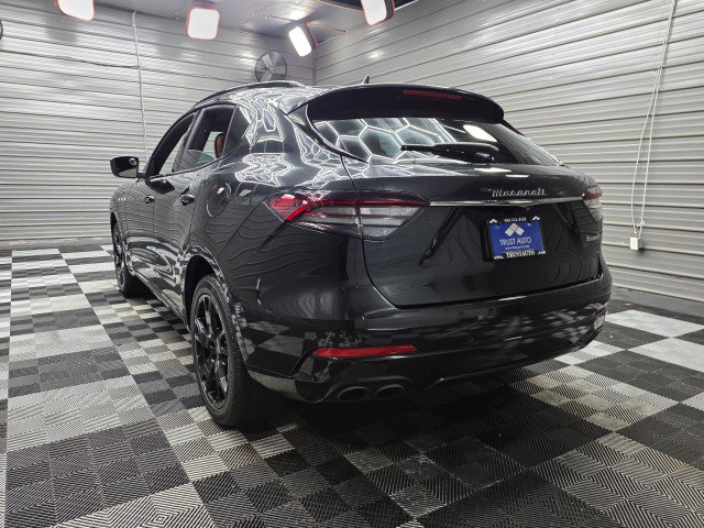 Used 2022 Maserati Levante GT AWD/4WD image 8