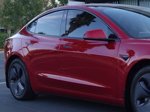 Used 2019 Tesla Model 3 Standard Range Plus RWD image 17