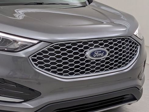Certified 2024 Ford Edge SEL w/ Convenience Package AWD/4WD image 39
