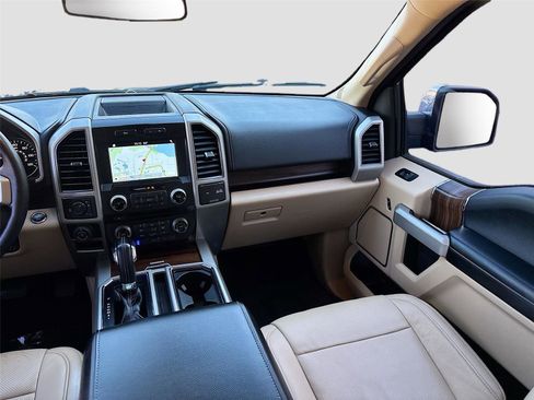 Used 2017 Ford F150 Lariat w/ Equipment Group 502A Luxury image 24