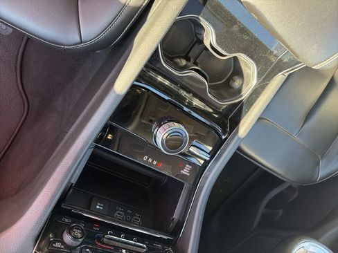 Certified 2023 Jeep Grand Cherokee L Limited image 15