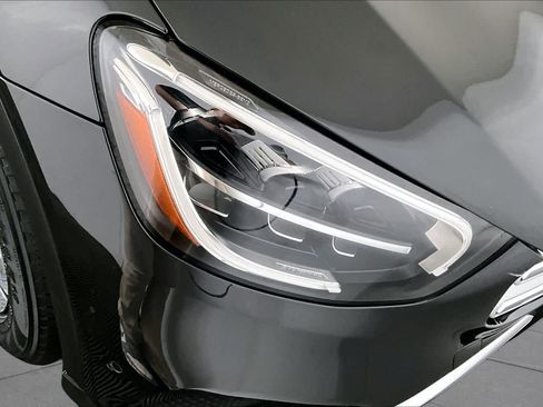 Certified 2021 Mercedes-Benz GLC 300 4MATIC image 27