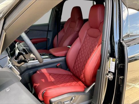 New 2026 Audi SQ7 Premium Plus AWD/4WD image 9