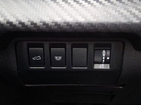 Certified 2023 Subaru Ascent Premium w/ Convenience Package image 25