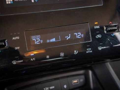 Used 2024 Hyundai Tucson SEL image 25