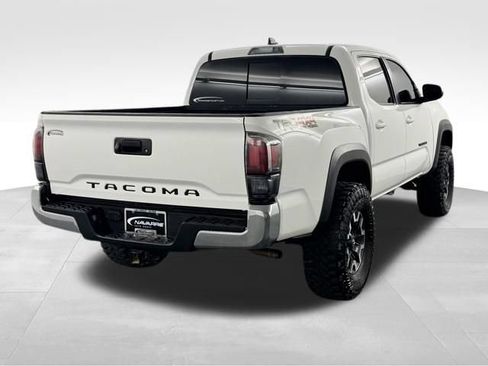 Used 2023 Toyota Tacoma TRD Off-Road AWD/4WD image 9