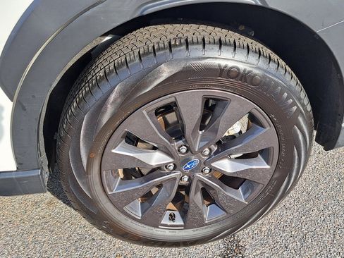 Certified 2025 Subaru Outback Onyx Edition image 34