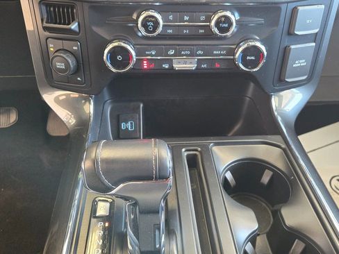 Used 2022 Ford F150 XLT w/ Equipment Group 302A High image 17