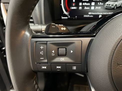Certified 2023 Nissan Rogue Platinum w/ Platinum Premium Package AWD/4WD image 14