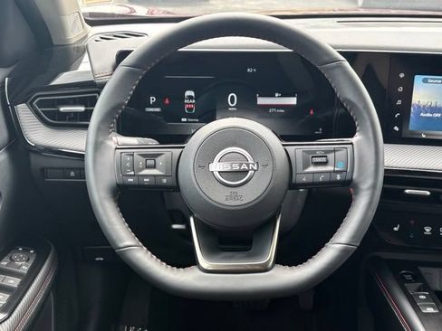 Used 2025 Nissan Kicks SR w/ SR Premium Package AWD/4WD image 22