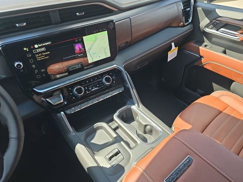 New 2026 GMC Sierra 2500 Denali Ultimate image 25