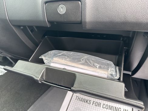 Used 2018 Chevrolet Silverado 1500 LT w/ All Star Edition image 35