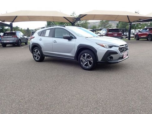 Used 2026 Subaru Crosstrek 2.5i Premium AWD/4WD image 6
