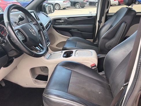 Used 2019 Dodge Grand Caravan SXT w/ Driver Convenience Group FWD image 54