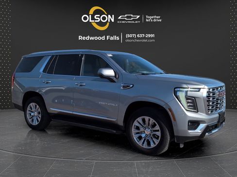 Used 2025 GMC Yukon Denali AWD/4WD image 7