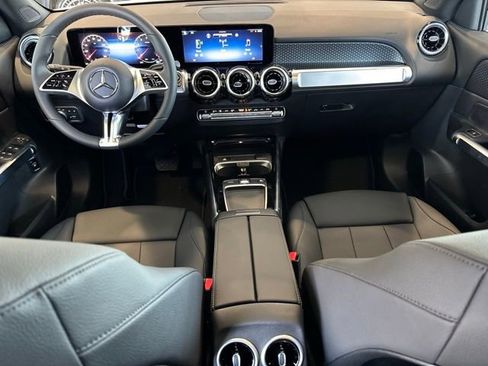 New 2026 Mercedes-Benz GLB 250 4MATIC image 13