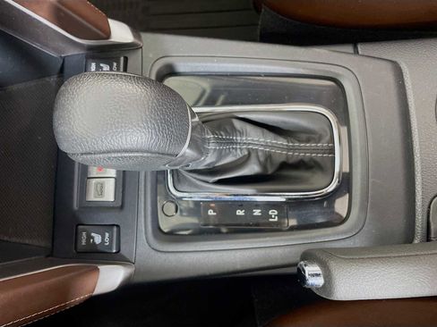 Used 2018 Subaru Forester 2.5i Touring image 14