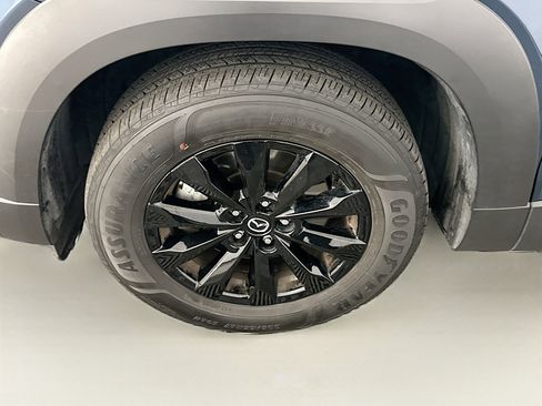 Used 2025 MAZDA CX-50 AWD 2.5 S w/ Preferred Package image 11