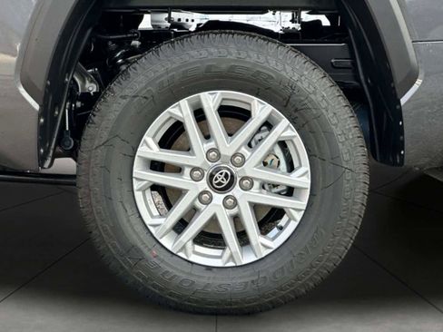 New 2026 Toyota Tundra SR5 image 32