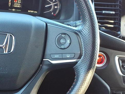 Used 2022 Honda Passport TrailSport image 26