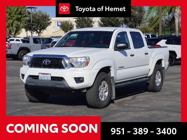 Used 2015 Toyota Tacoma PreRunner w/ SR5 Package RWD image 1