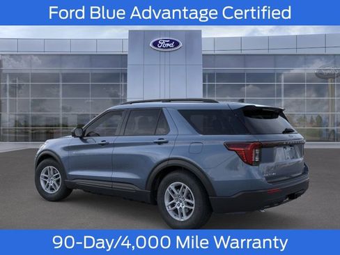Used 2026 Ford Explorer Active AWD/4WD image 5