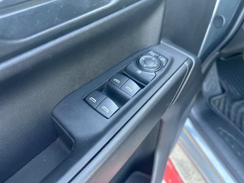 Used 2025 Chevrolet Silverado 1500 Custom w/ Turbomax Blackout Package AWD/4WD image 11