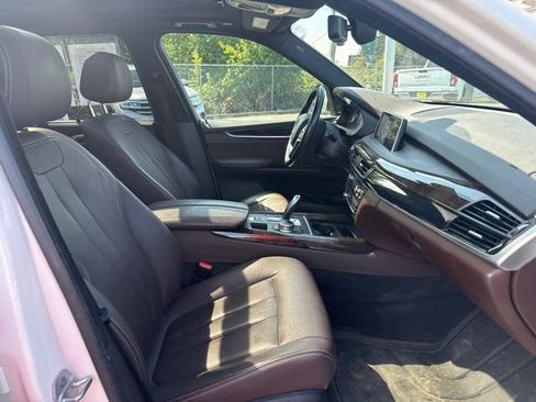 Used 2017 BMW X5 xDrive35i w/ Lighting Package AWD/4WD image 9
