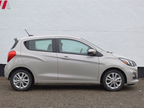 Used 2019 Chevrolet Spark LT image 6