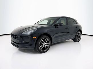 Certified 2025 Porsche Macan AWD/4WD video 1