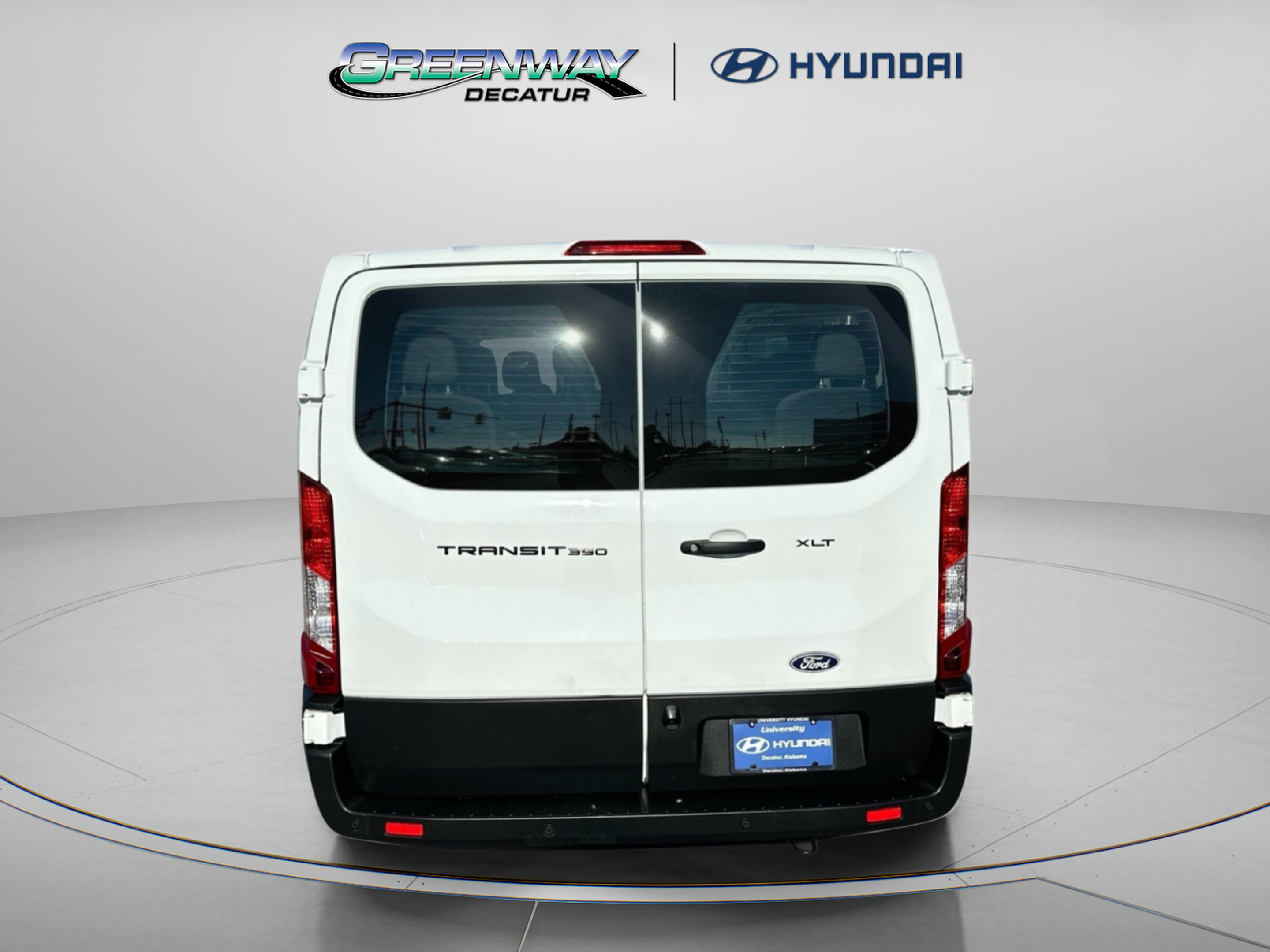 Used 2026 Ford Transit 350 XLT RWD image 7