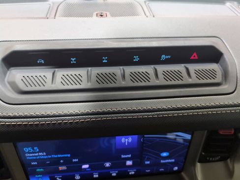Used 2023 Ford Bronco Raptor AWD/4WD image 25