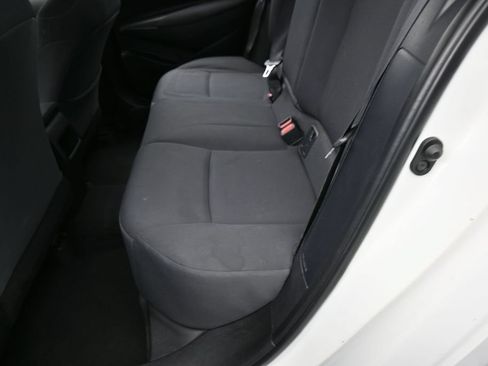 Used 2021 Toyota Corolla LE FWD image 27