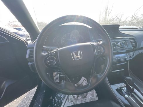 Used 2016 Honda Accord Sport image 15