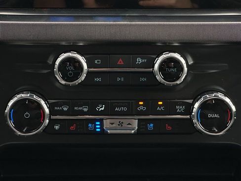 New 2026 Ford F250 Platinum w/ Tremor Off-Road Package image 37