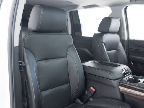 Used 2018 GMC Yukon XL SLT w/ Premium Edition AWD/4WD image 33