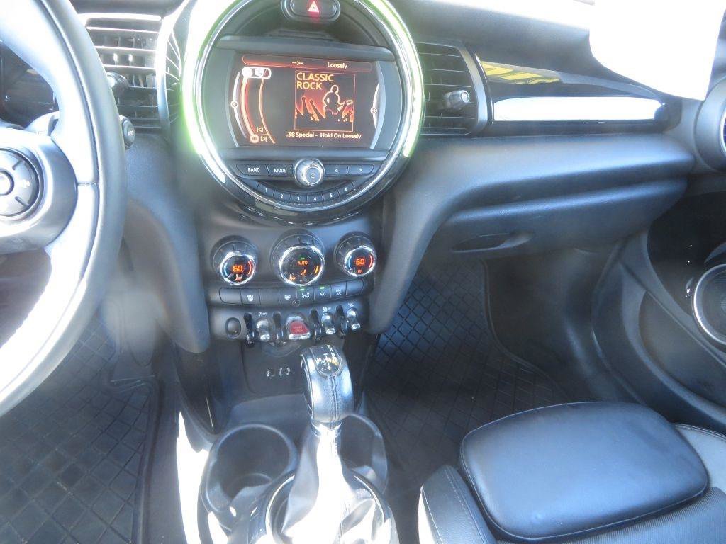 Used 2015 MINI Cooper S FWD image 18