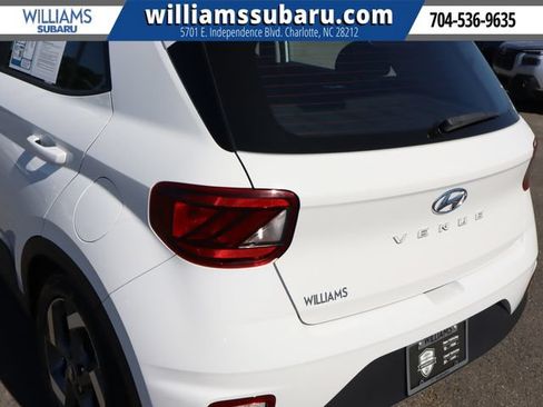 Used 2023 Hyundai Venue SEL w/ Cargo Package FWD image 13