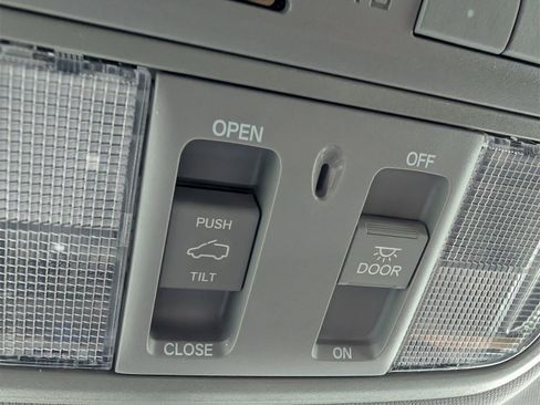 Used 2019 Honda CR-V EX-L image 31