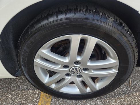 Used 2007 Volkswagen Jetta Wolfsburg Edition FWD image 38