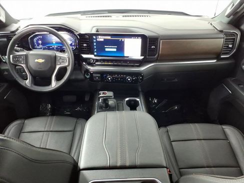 Used 2023 Chevrolet Silverado 1500 High Country image 22