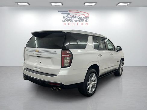 Used 2021 Chevrolet Tahoe High Country w/ Premium Package AWD/4WD image 4