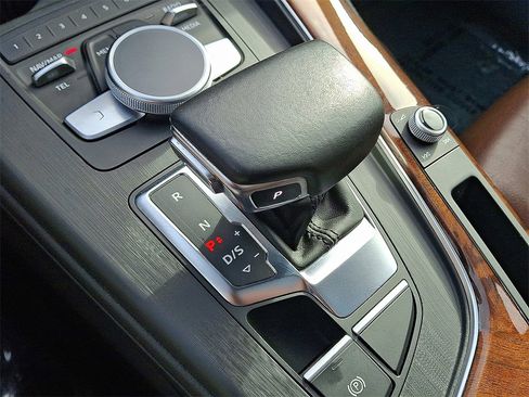 Used 2018 Audi A4 2.0T Premium Plus w/ Premium Plus Package image 8