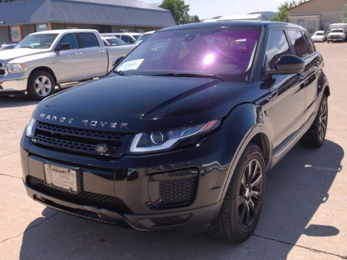 Used 2018 Land Rover Range Rover Evoque SE Premium AWD/4WD image 2