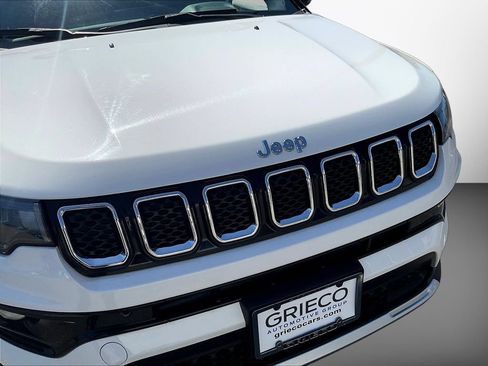 Used 2024 Jeep Compass Limited AWD/4WD image 32