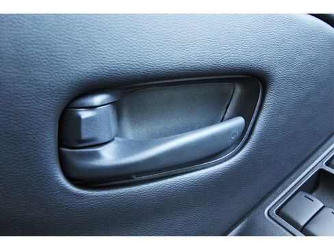 New 2026 Nissan Frontier SV image 22